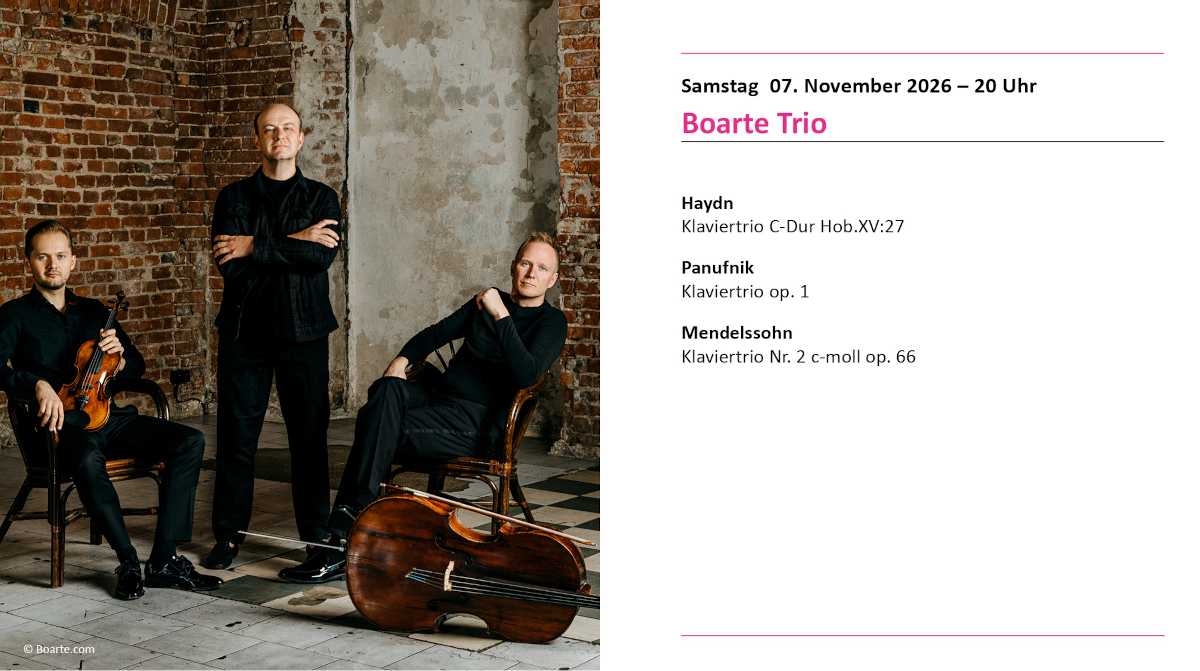Boarte Trio mit Instrumenten